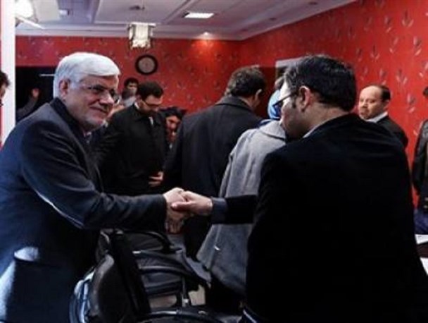 کاندیدای اصلاح طلبان در شبستر مشخص شد / اعلام حمایت عارف از عضو بنیاد امید ایرانیان
