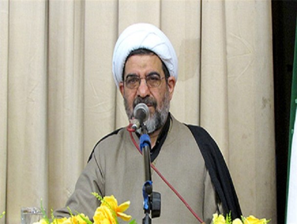 تمام اقشار جامعه با مشارکت در انتخابات مانع نفوذ دشمن شوند