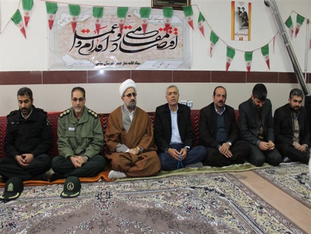 انقلاب اسلامی ارزش های دینی را احیا کرد