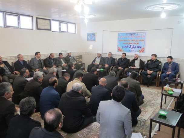 فرماندارسنقر: افتتاح 23 طرح عمرانی در شهرستان/ امام جمعه سنقر: مدیران برای خدمت رسانی به مردم تلاش کنند