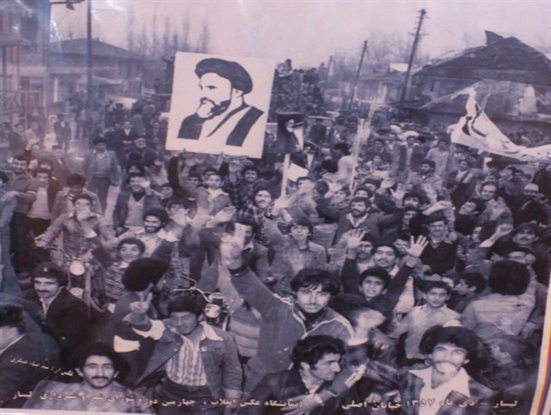 راهپیمایی سال۵۷ مردم لیسار تالش در حمایت از انقلاب اسلامی