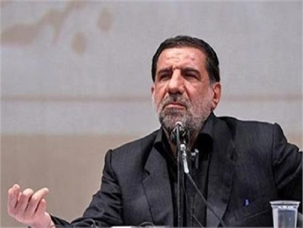 مسئولین کشور با خدا معامله کنند نه با کدخدا/ برخی خواص از مسیر اصلی انقلاب منحرف شده اند
