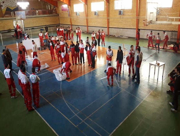 آزمون ارتقای درجه امدادگران جمعیت هلال احمر سنقر برگزار شد