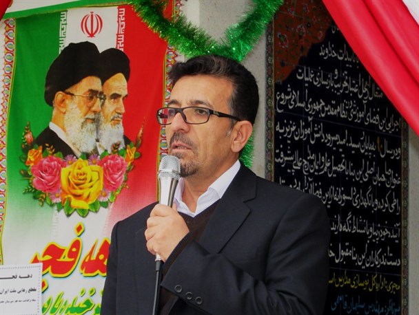 امروز دشمن از قدرت نفود معنوی انقلاب اسلامی به خود می لرزد