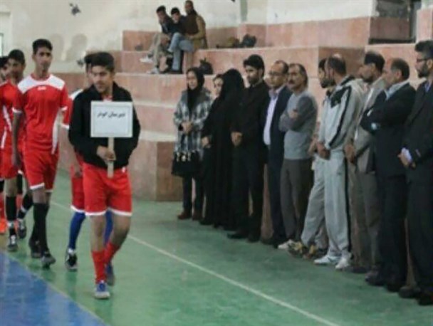 برگزاری مسابقات فوتسال دانش آموزی بمناسبت دهه فجر