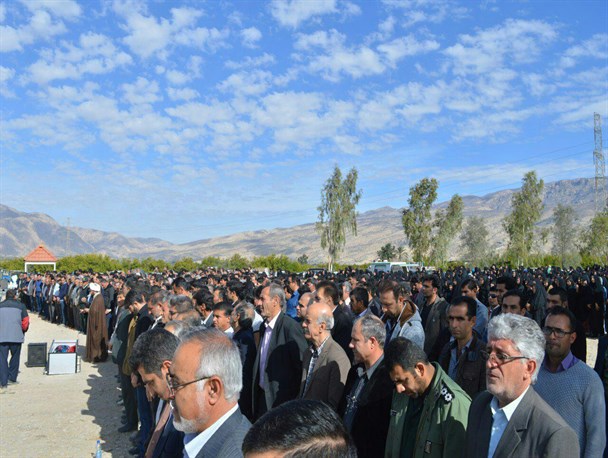 بدرقه با شکوه مادر شهید اردشیری