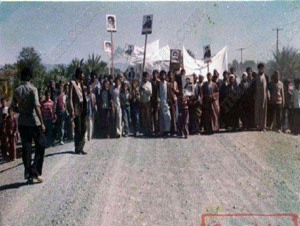 صدای انقلاب در روستای دهنو منوجان سال ۵۷