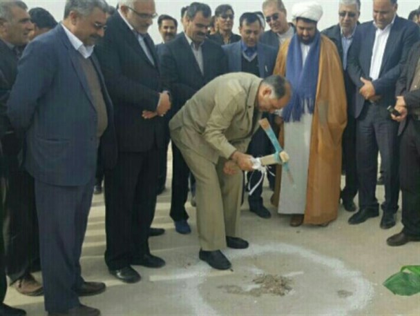 مهمانی لاله های فجر در شهرستان زابل برگزار می شود/ دهه فجر مظهر شکوه و فداکاری ملت ایران است