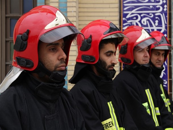 مراسم یادبود شهدای آتش نشان در بوشهر برگزار شد