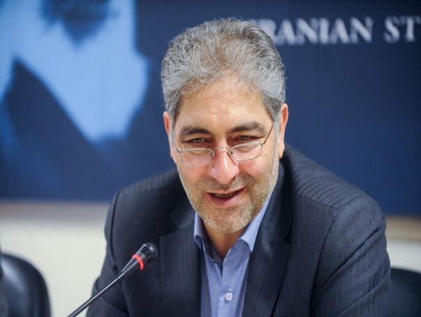 فرمانداران ما مردمی هستند/ مشکلات مالی گریبانگیر دولت اجازه نمی‌دهد مطالبات شهرستان‌ها را به موقع پرداخت کنیم