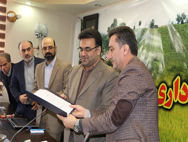 فرماندار شفت:باید به دنبال ارزش افزوده صنعت نوغانداری باشیم/طرح روستای بدون بیکار از ایده های استاندار گیلان است