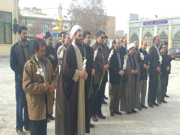مراسم غبارروبی آستان مقدس امامزاده احمد (ع) سنقروکلیایی برگزار شد