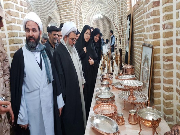 نمایشگاه صنایع دستی در شبستر برپا شد+تصاویر