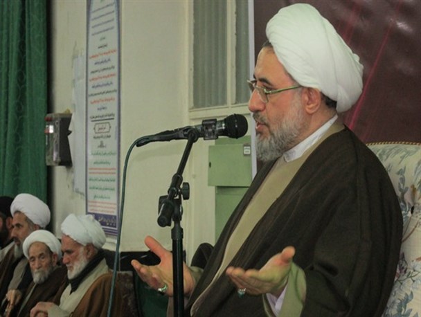 جمهوری اسلامی ایران پرچمدار حکومت مهدوی/حضرت زهرا(س) مظهر جمال الهی است