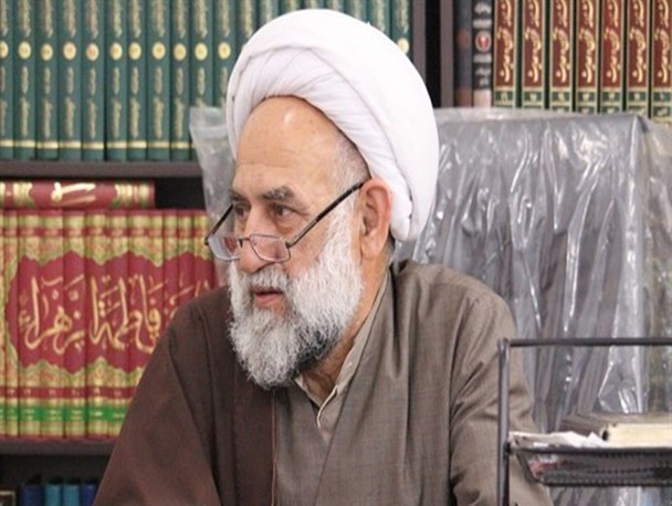دشمن در فکر محو انقلاب اسلامی است