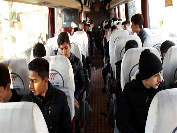 350 دانش آموز گنبدی به سرزمین های نور اعزام شدند