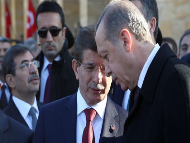 آیا اردوغان قصد دارد داود اوغلو را به صحنه قدرت سیاست ترکیه برگرداند؟