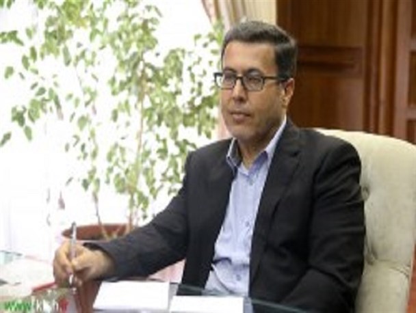 انقلاب اسلامی رویدادی شگفت انگیز در تاریخ ایران اسلامی بود/ دوری از اهداف امام راحل(ره) آفت جمهوری اسلامی است