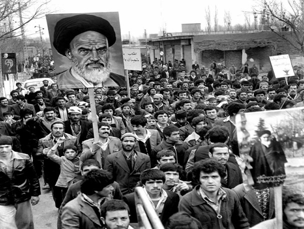 تاریخ مصور انقلاب اسلامی در ابهر؛ روایت سعید حاجی خانی