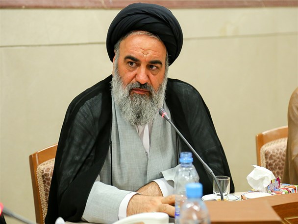 گروهک های معاند در غرب کشور هیچ قدرتی ندارند/ هدف دشمن ضربه زدن به مردم است