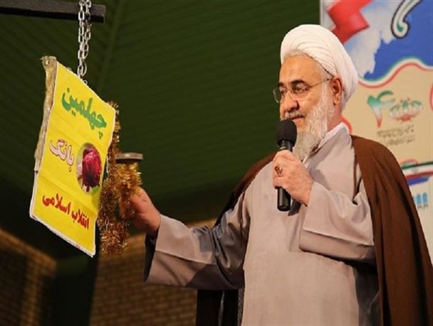نسل‌های امروز انقلاب، شعارهای سال 57 را دنبال می‌کنند