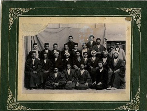 اول پیوند با خدا در نیمه‌شب سپس مبارزه با ایادی طاغوت در روز/ روایتی جالب از نظام مبارزاتی اولین هیئت مذهبی در شیراز