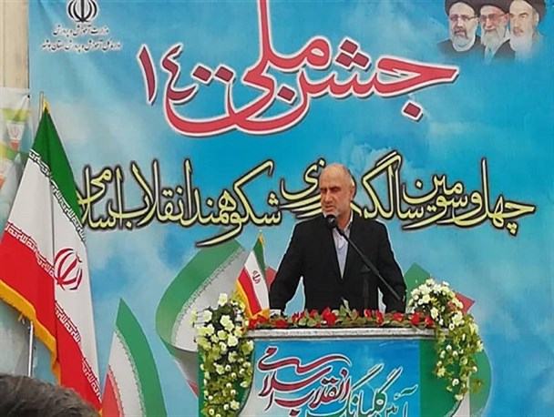 افتتاح ۴۲۰ پروژه دهه فجر در بوشهر/ پروژه راه‌آهن بوشهر با تامین اعتبار از منابع نفت ادامه دارد