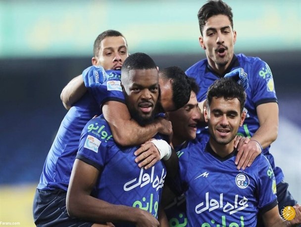 دلیل انتقاد برخی پیشکسوتان از استقلال را نمی‌فهمم