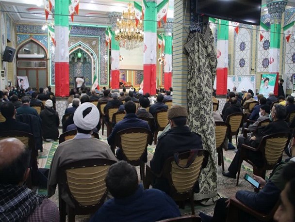اولین نشست از سلسله نشست‌های دهه فجر انقلاب اسلامی در قم به روایت تصویر
