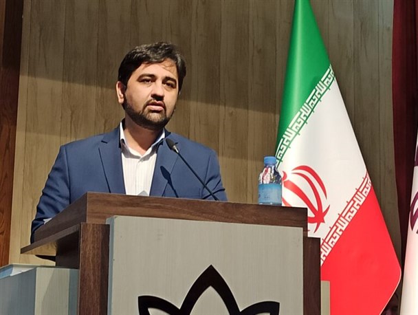 ضریب مصرف علم در کشور پایین است/ نوآفرینی و کارآفرینی باید تبدیل به یک گفتمان سازنده در دانشگاه‌ها شود