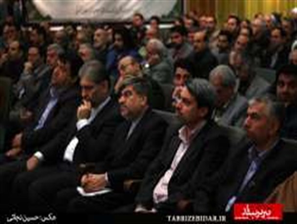 تصویری/تودیع داننده و معارفه صفی پور