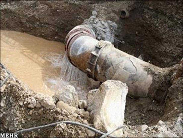 رفع مشکل قطعی آب مجتمع ناویا در کمتر از 4 ساعت