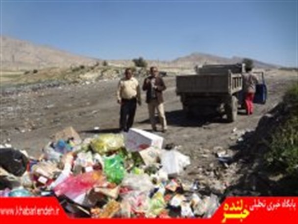بیش از 40 قلم مواد غذایی فاسد در شهرستان لنده معدوم شد