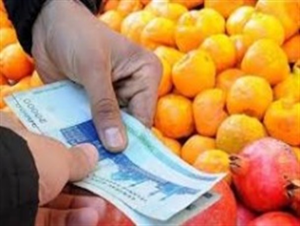 آماده سازی ۵ نقطه برای توزیع میوه شب عید در خوانسار