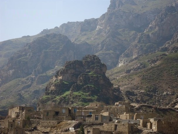 تصویری/ روستای «دومولو» بهشتی گم شده درمغان