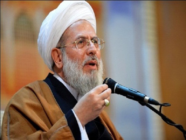 راه جهانی‌شدن مکتب اهل‌بیت آشنا کردن جهانیان با زیبایی‌های معارف اهل‌بیت است