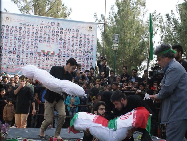 مراسم تشییع و خاکسپاری دو شهید گمنام در انابد بردسکن برگزار شد