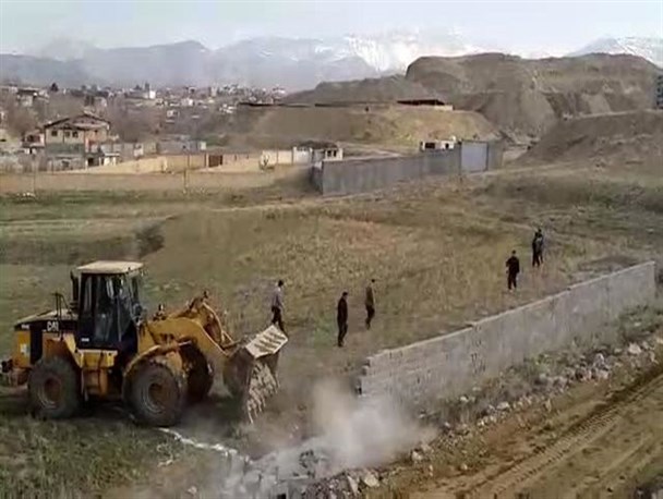 ۷۹۰ هکتار از ارضی ملی در فارس رفع تصرف شد/ توزیع ۴۰۰  هزار اصله نهال در فارس