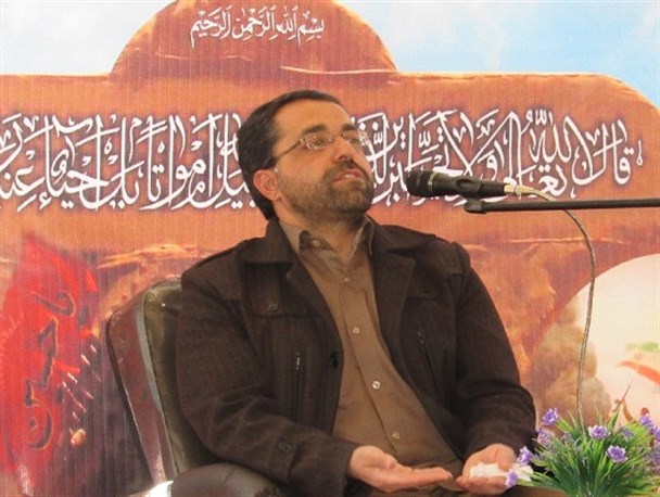 نقطه عطف زندگی شهید حججی رفاقت با شهدا بود/ حوزه علمیه باید بانوانی شهیدپرور تربیت کند