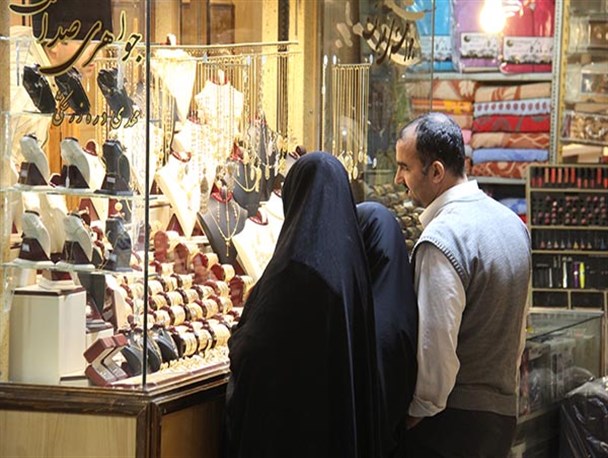 تب و تاب خرید سال نو در بازار کهن یزد