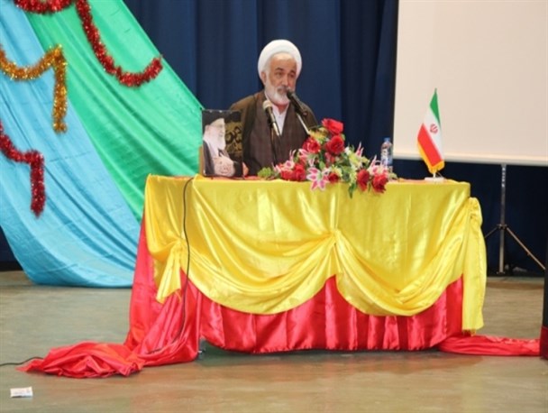 بر گزاری همایش زن و خانواده اسلامی ایرانی در چالدران