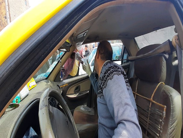 توزیع 3 هزار ماسک رایگان توسط اصحاب رسانه در سبزوار
