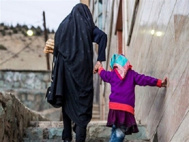 ۶ هزار بانوی لرستانی تحت پوشش بیمه زنان خانه‌دار هستند