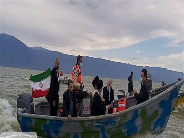 از شروع طوفانی سفر رئیس‌جمهور به گلستان تا قایق‌سواری در یک بازدید کاری/ «امیدآفرینی» قدرت معجزه‌آسای یک رئیس‌جمهور