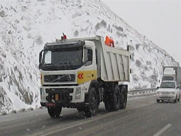 بازگشایی راه ۳۵ روستای قزوین در روز طبیعت