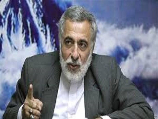 تمرکز گروه تروریستی داعش به سمت مذاهب و قومیت ها بیشتر می شود/اهل سنت ایران همراه با نظام و فریب تبلیغات دشمن را نمی خورند