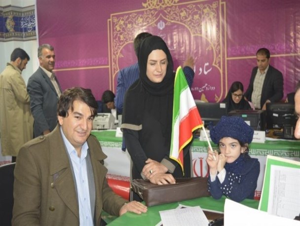 فرشاد نگین تاجی؛ از توجه بیشتر به مشارکت عمومی زنان تا نگاه ویژه به ورزش قهرمانی/هنوز نماد خوبی در ورودی شهر یاسوج وجود ندارد!