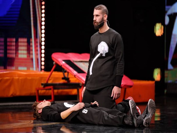 مسئولان از جوانان حمایت کنند/ در استان گیلان هیچ اسپانسری نداریم