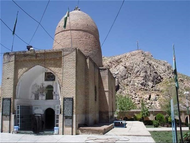 جاذبه مذهبی بقعه قیدار نبی(ع) در صدر بازدیدهای نوروزی استان زنجان قرار گرفت/ بازدید ۷۹۸۳۳ نفر از جاذبه‌های گردشگری استان زنجان