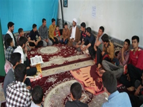 جلسات حلقه معرفت در مساجد روستایی شهرستان برگزار شد